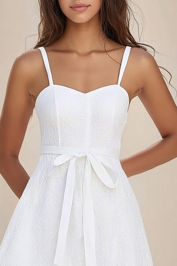 Robe de graduation en dentelle blanche A Line avec noeud